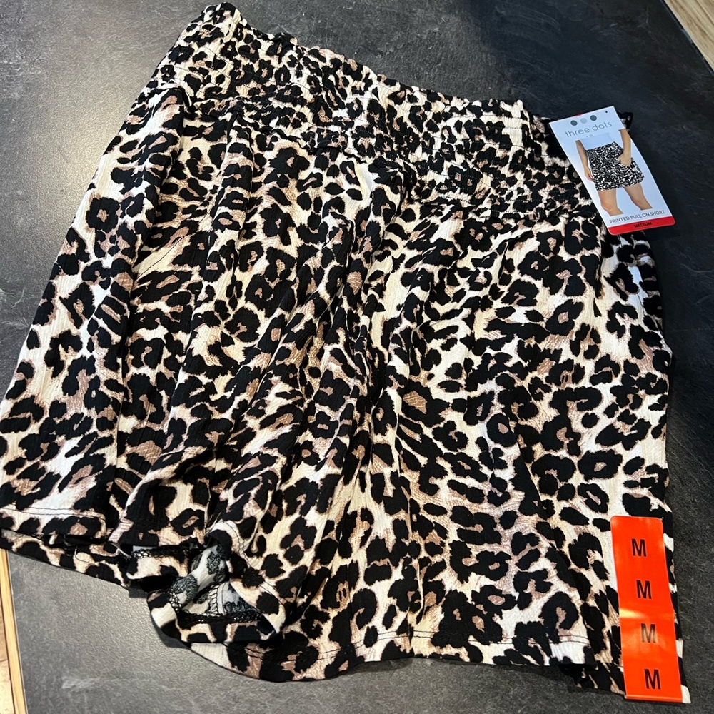 Nwt comfy cheetah shorts